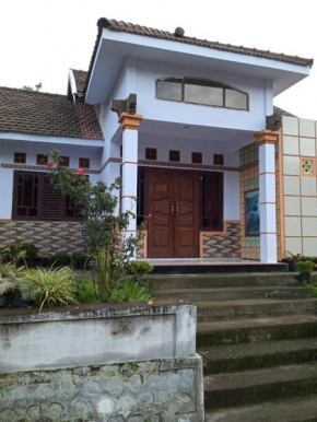 Family Homestay